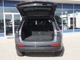 New 2025 Jeep Grand Cherokee Altitude image 5