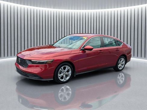 Certified 2024 Honda Accord LX image 11