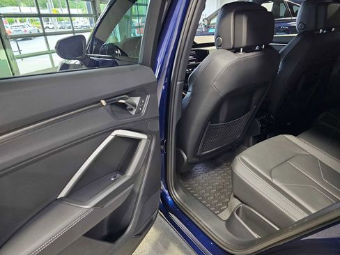 New 2025 Audi Q3 2.0T Premium w/ Convenience Package image 18