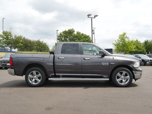 Used 2015 RAM 1500 Lone Star AWD/4WD image 5