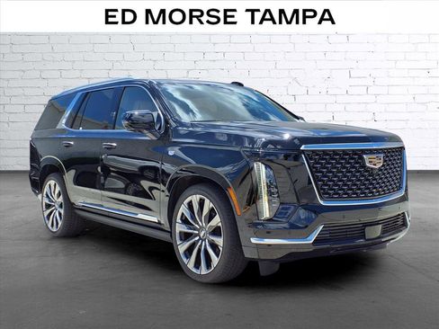 Used 2026 Cadillac Escalade Luxury w/ Touring Package AWD/4WD image 5