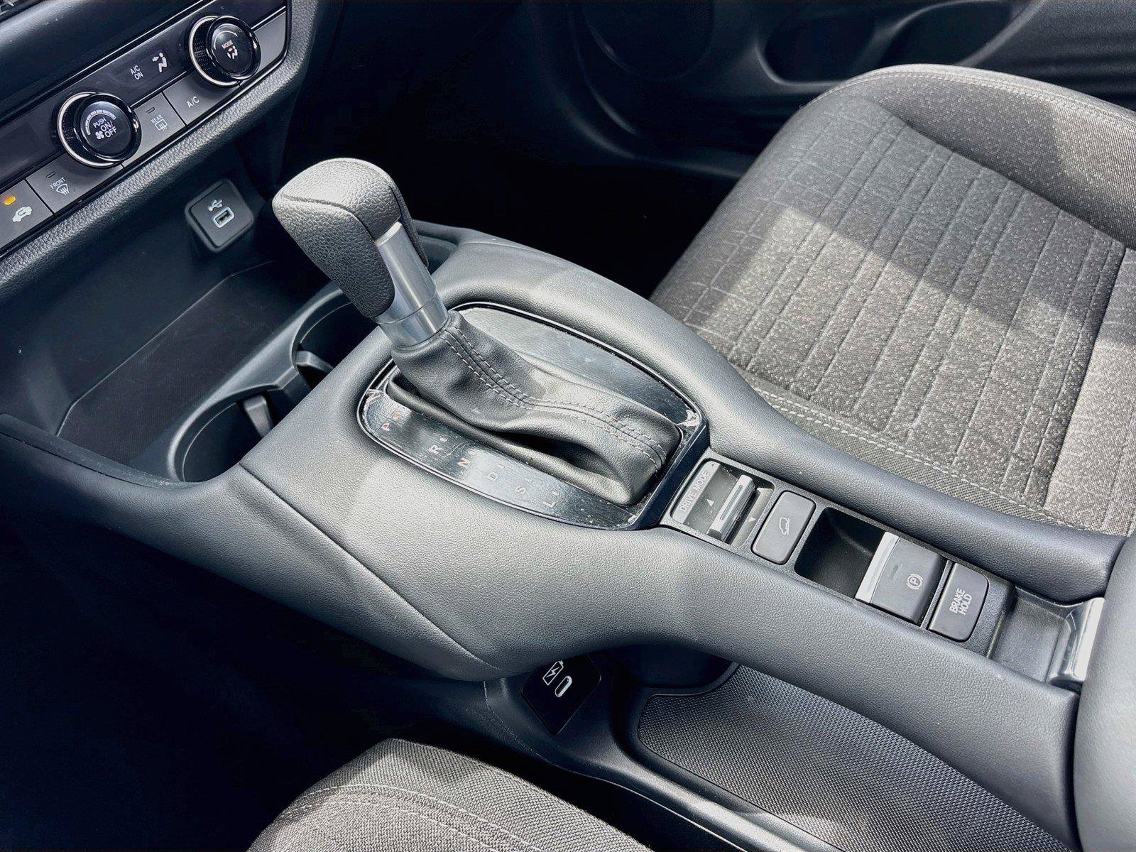 Certified 2025 Honda HR-V LX image 19