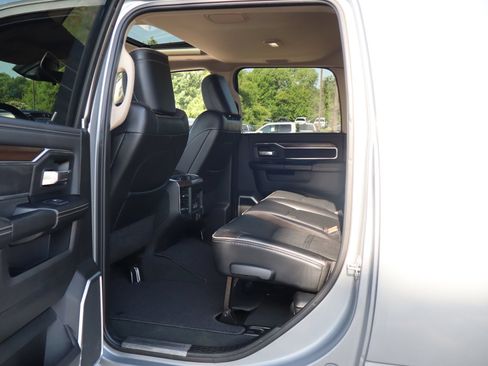 Used 2022 RAM 3500 Laramie AWD/4WD image 29