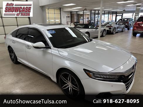 Used 2021 Honda Accord Touring image 1