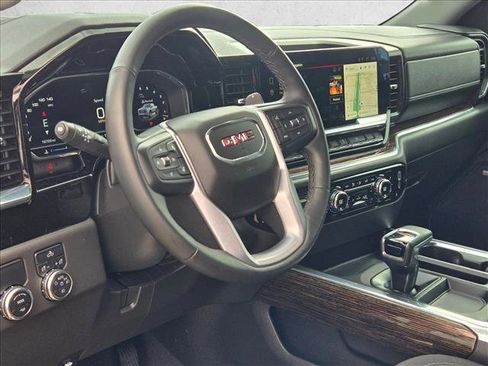 Used 2023 GMC Sierra 1500 Elevation w/ Preferred Package image 9