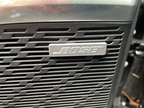 Used 2025 Buick Enclave Preferred image 7