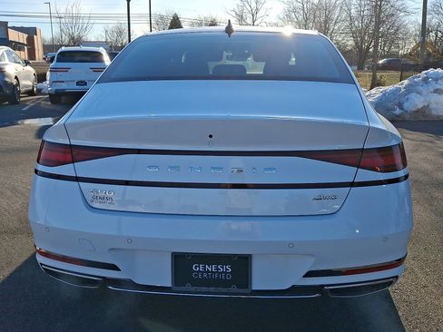 Certified 2025 Genesis G90 3.5T image 9