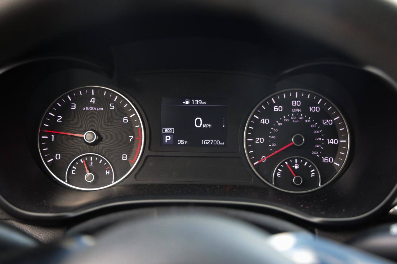 Used 2020 Kia Optima LX FWD image 28