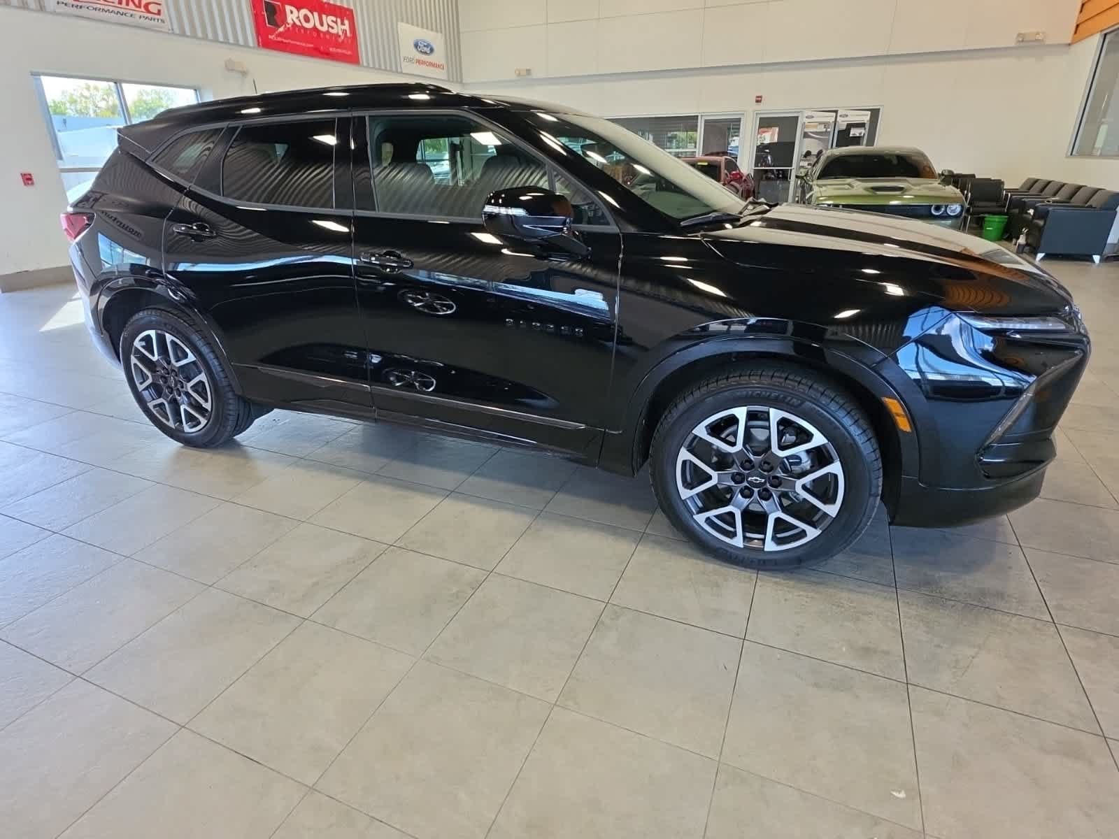 Used 2026 Chevrolet Blazer RS w/ Driver Confidence II Package AWD/4WD image 4