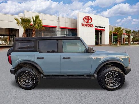 Used 2021 Ford Bronco Big Bend image 3