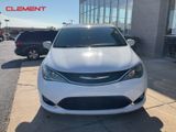 Used 2020 Chrysler Pacifica Touring-L image 3