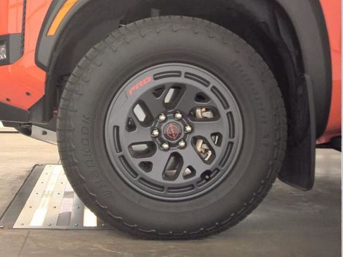 Certified 2025 Nissan Frontier PRO-4X w/ Pro Premium Package image 20