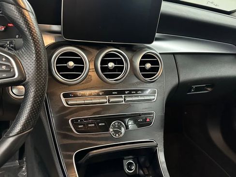 Used 2016 Mercedes-Benz C 300 4MATIC Sedan image 16