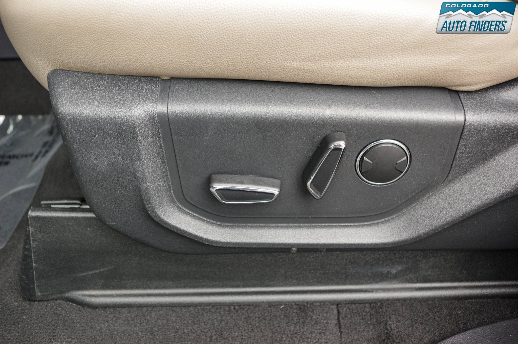 Used 2024 Ford Expedition Max Limited AWD/4WD image 12