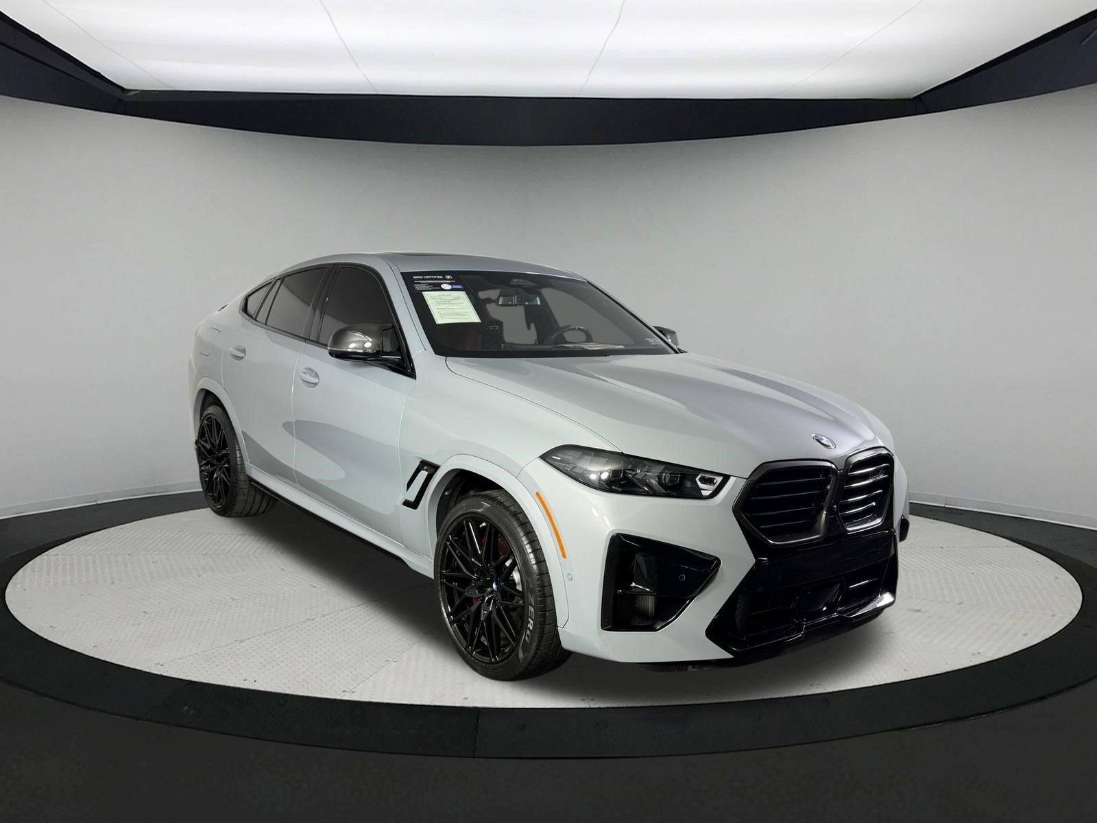 Certified 2025 BMW X6 M Competition w/ Executive Package AWD/4WD image 3
