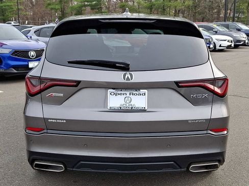 Used 2024 Acura MDX A-Spec image 5