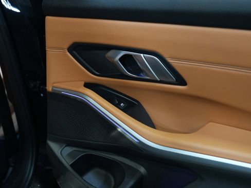 Used 2020 BMW M340i xDrive w/ Premium Package image 28