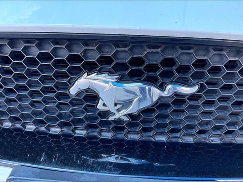 Used 2020 Ford Mustang GT Premium RWD image 31