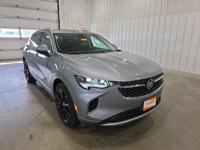 Used 2023 Buick Envision Avenir AWD/4WD image 2