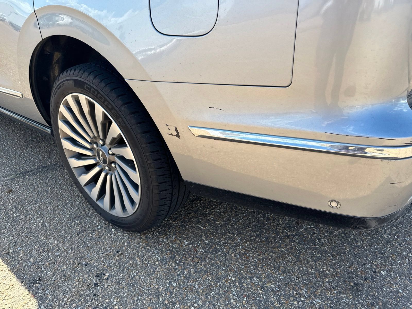 Used 2020 Lincoln Navigator Reserve w/ Luxury Package RWD image 10