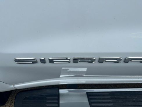 Certified 2023 GMC Sierra 1500 SLT w/ SLT Convenience Package image 7
