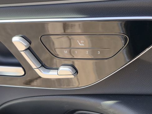 Certified 2025 Mercedes-Benz E 350 4MATIC Sedan image 17