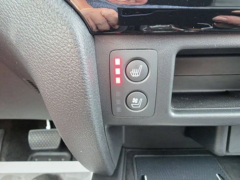 Used 2025 Honda Passport Black Edition image 19