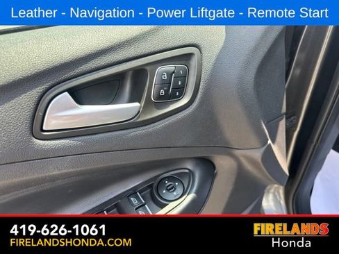 Used 2019 Ford Escape Titanium FWD image 12