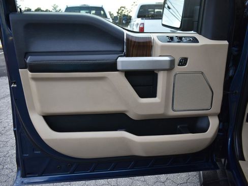 Used 2016 Ford F150 Lariat image 36