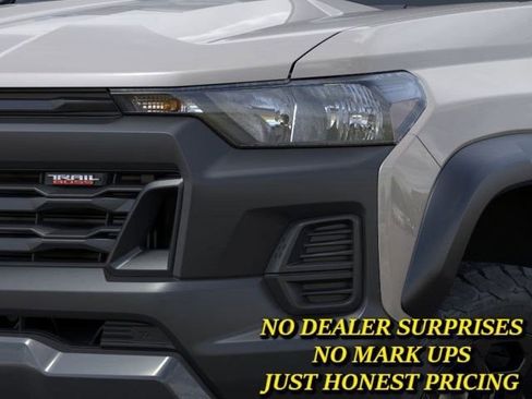 New 2026 Chevrolet Colorado Trail Boss AWD/4WD image 10