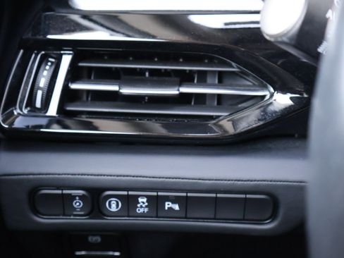 Used 2023 Acura MDX w/ Technology Package FWD image 34