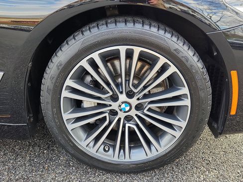 Used 2019 BMW 530i xDrive xDrive w/ Convenience Package image 27