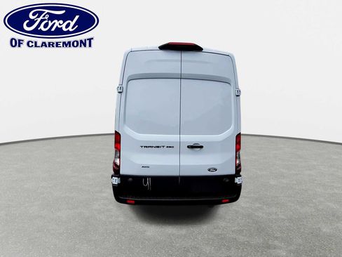 New 2026 Ford Transit 250 148 High Roof AWD image 7