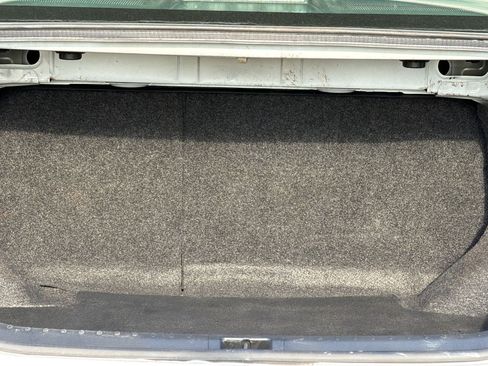 Used 2017 Toyota Corolla L FWD image 30