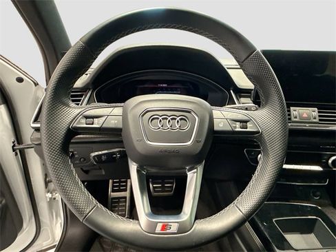 Used 2023 Audi SQ5 Premium Plus image 9