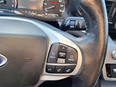 Used 2022 Ford Explorer XLT w/ Equipment Group 202A image 20