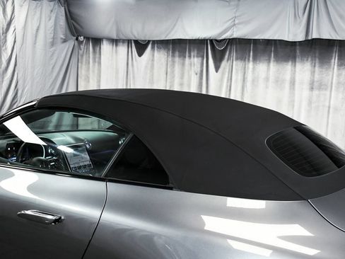 Used 2022 Mercedes-Benz SL 55 AMG 4MATIC w/ AMG Night Package II image 92