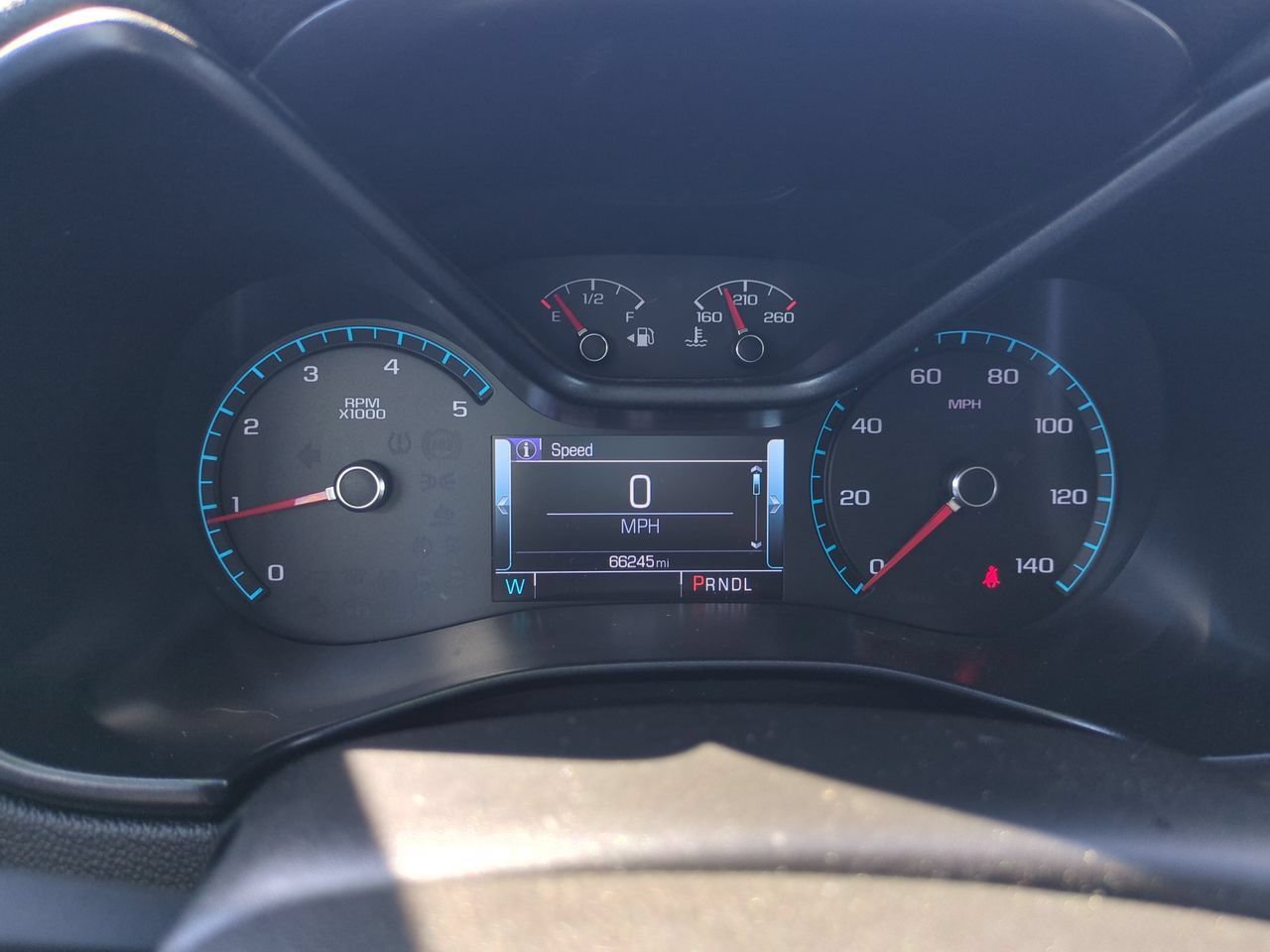Used 2018 Chevrolet Colorado Z71 AWD/4WD image 11