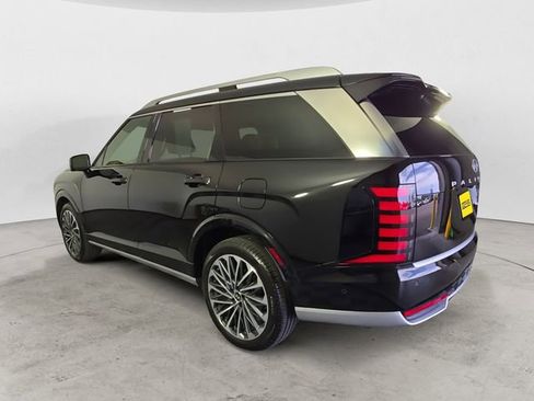 Certified 2026 Hyundai Palisade Calligraphy AWD/4WD image 3