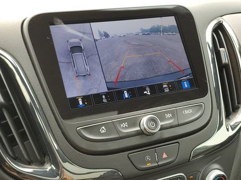 Certified 2024 Chevrolet Equinox RS AWD/4WD image 17