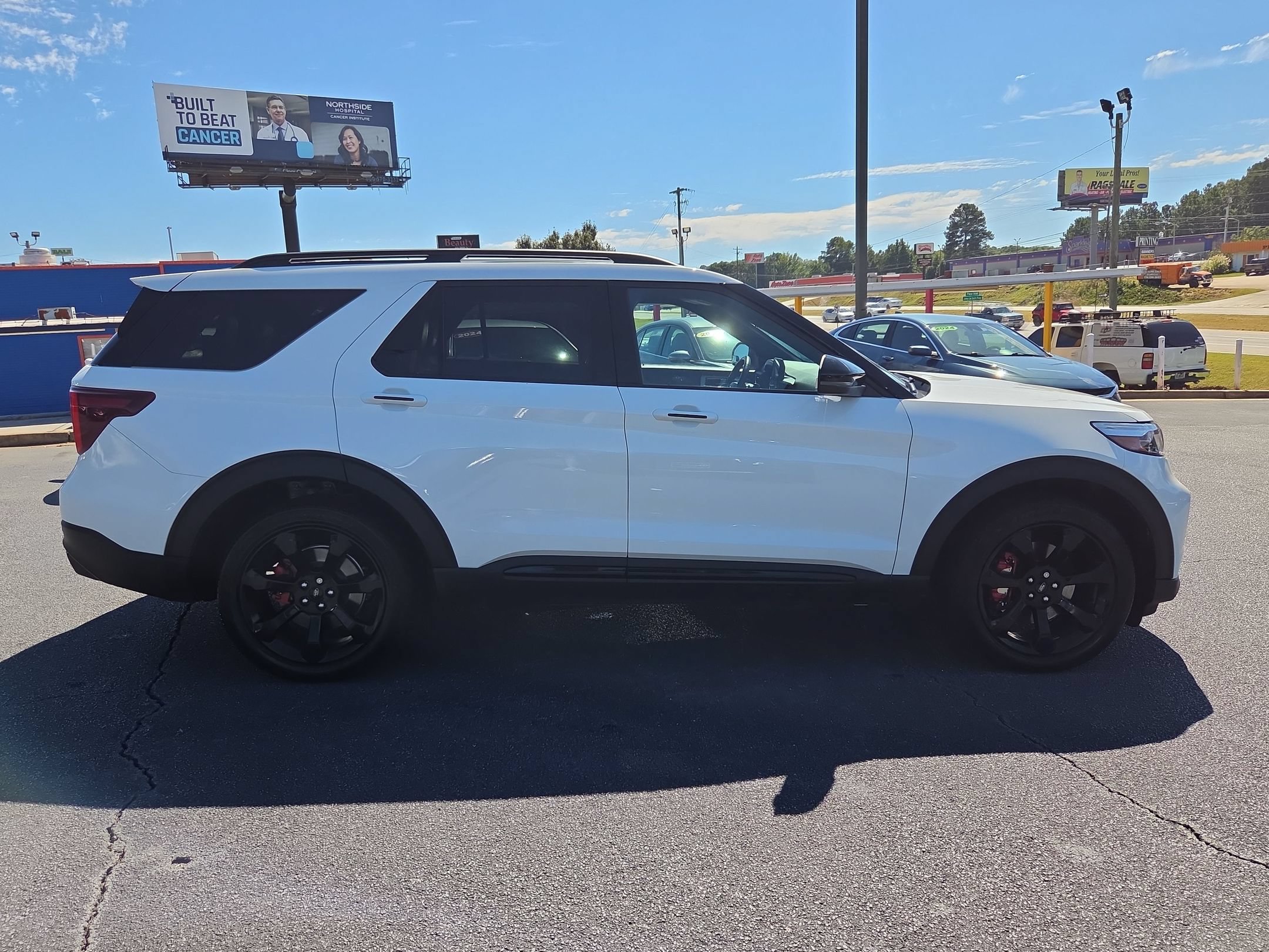 Used 2024 Ford Explorer ST w/ Equipment Group 401A AWD/4WD image 4