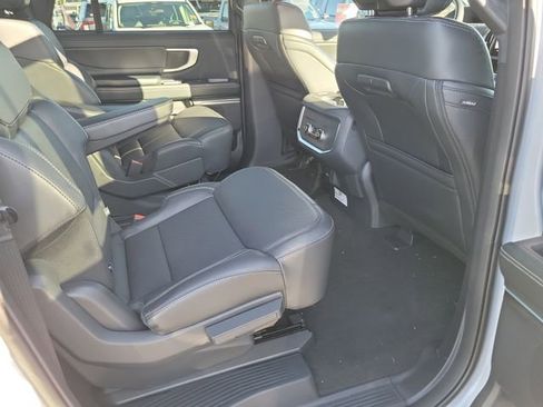 New 2026 Ford Expedition Max Platinum w/ Stealth Appearance Package image 19