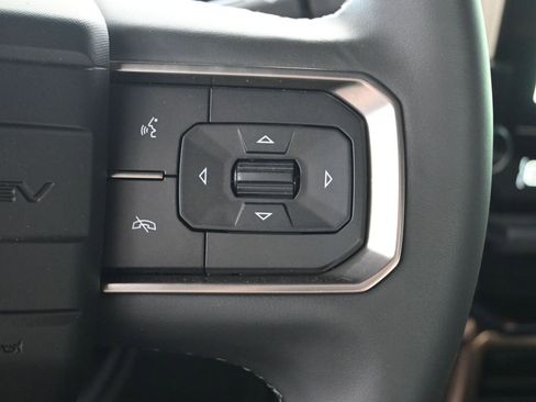 New 2025 GMC Hummer EV 2X image 28