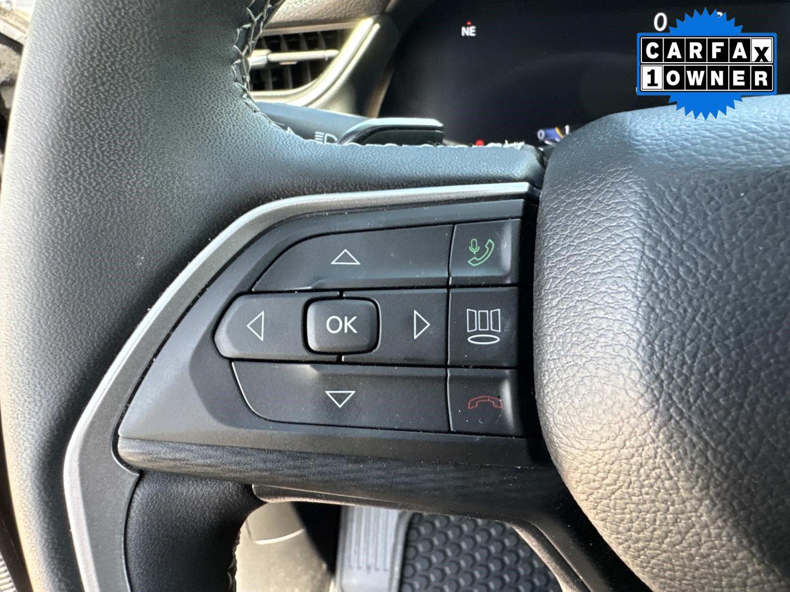 Used 2023 Jeep Grand Cherokee Altitude AWD/4WD image 34