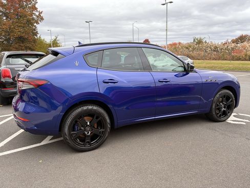 Used 2022 Maserati Levante GT image 5