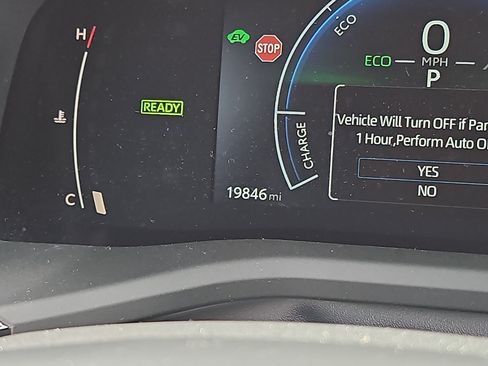 Used 2025 Toyota Camry LE w/ Convenience Package FWD image 19