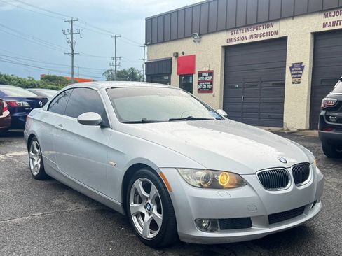 Used 2009 BMW 328i Convertible image 25