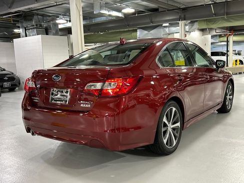 Used 2017 Subaru Legacy 2.5i Limited image 2