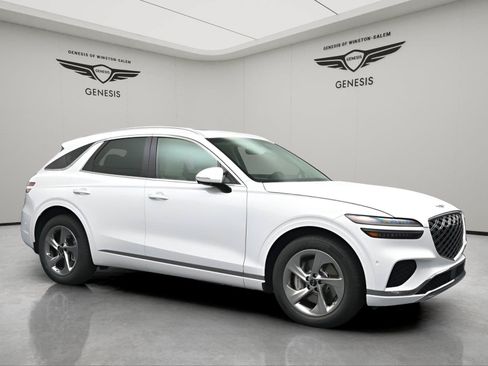 Used 2026 Genesis GV70 2.5T Advanced AWD/4WD image 2