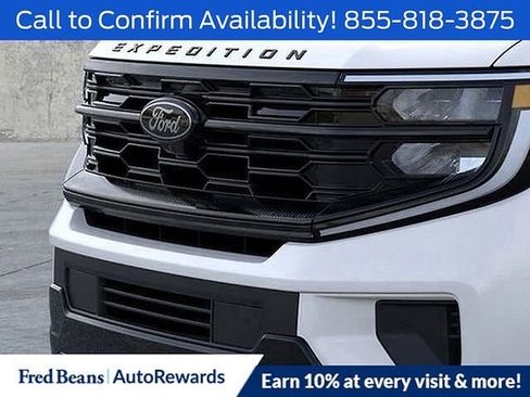New 2026 Ford Expedition Max Platinum w/ Stealth Appearance Package image 21